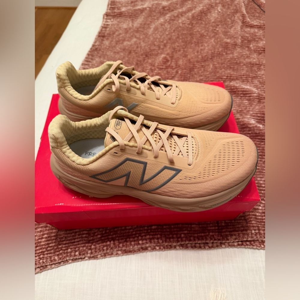 Mens New Balance Fresh Foam 1080v14 - Picture 4 of 7